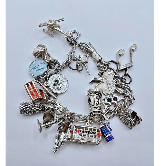Unbranded Jewelry - Vintage World Travelers Charm Bracelet Silver 55g London Vegas Munich & more